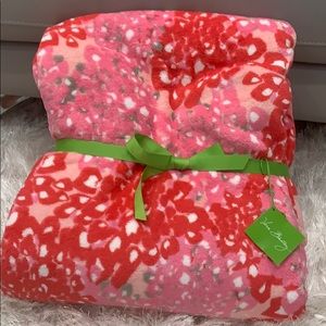 🆕Vera Bradley. XL Throw Blanket 94” x 66”